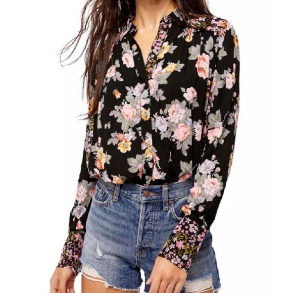 SOLD Free people Black & Peach Floral Hold on to Me Button-Up top - Picture 5 of 8